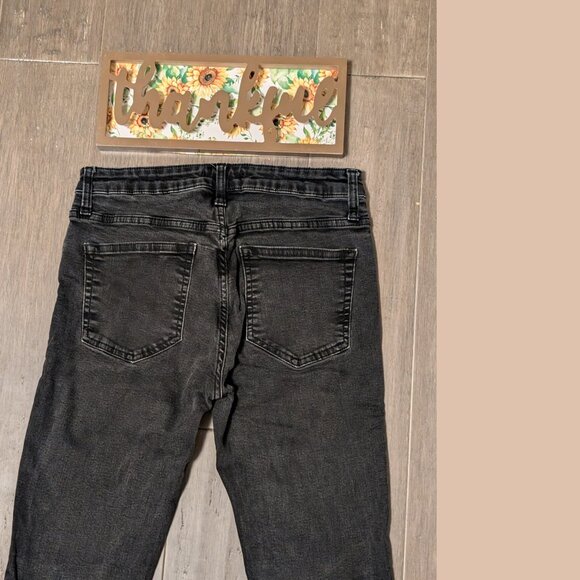 Free People We the Free, Skinny Ankle Jeans, Black, Split Raw Hem, Size 27 - Picture 4 of 12